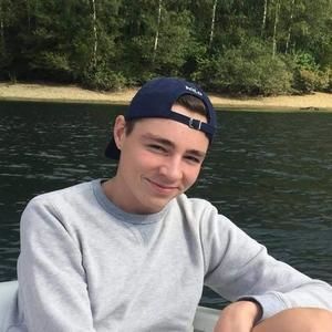 Meet your Posher, Thomas